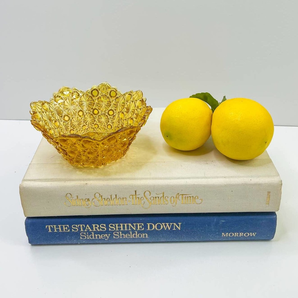 Amber Daisy and Buttons Square Glass Bowl Round Base Scalloped Rim LG Wright HTF